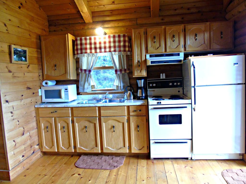 Margaree Forks Cajun Cedar Log Cottages חדר תמונה