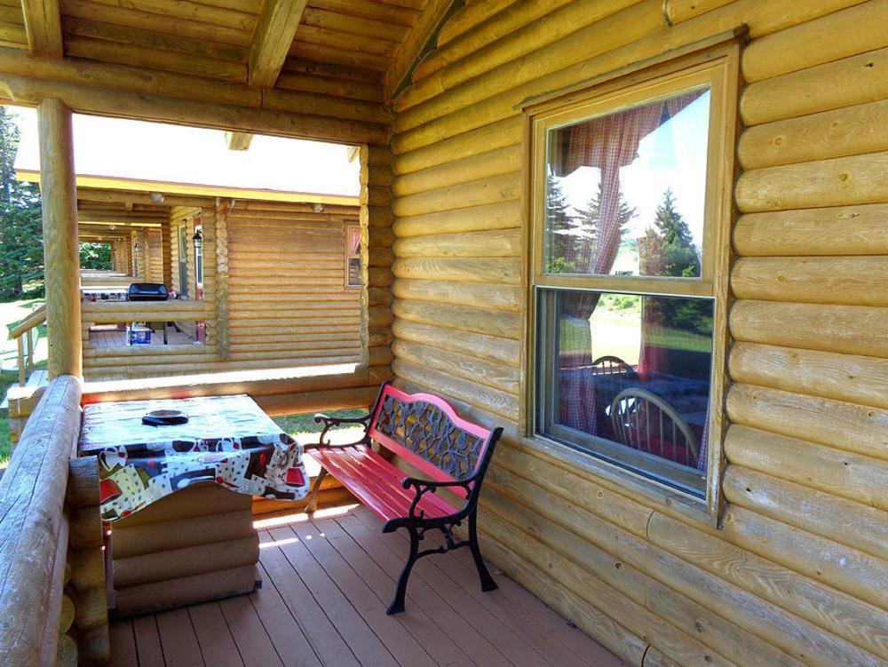 Margaree Forks Cajun Cedar Log Cottages מראה חיצוני תמונה